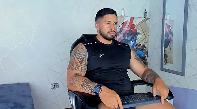 Snapshot of Cristian_Walker chatting on January 5, 10:19 pm Cristian Walker online show from January 5, 10:19 pm
