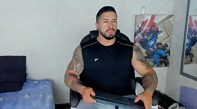 Snapshot of Cristian_Walker chatting on March 19, 10:22 am Cristian Walker online show from March 19, 10:22 am