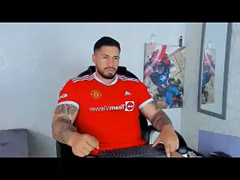 Snapshot of Cristian_Walker chatting on December 16, 9:20 pm Cristian Walker online show from December 16, 9:20 pm