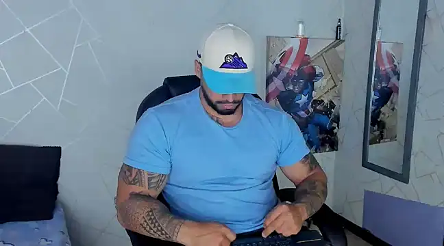 Snapshot of Cristian_Walker chatting on February 24, 2:04 pm Cristian Walker online show from February 24, 2:04 pm
