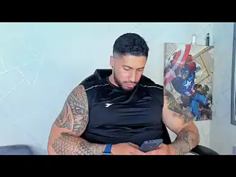 Snapshot of Cristian_Walker chatting on December 14, 9:13 pm Cristian Walker online show from December 14, 9:13 pm