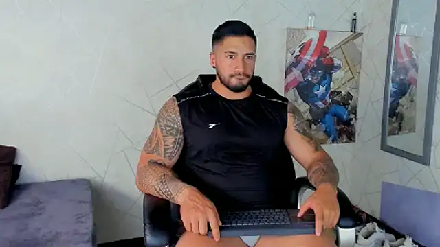 Snapshot of Cristian_Walker chatting on January 16, 8:25 pm Cristian Walker online show from January 16, 8:25 pm