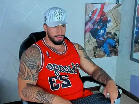 Snapshot of Cristian_Walker chatting on December 2, 12:38 pm Cristian Walker online show from December 2, 12:38 pm