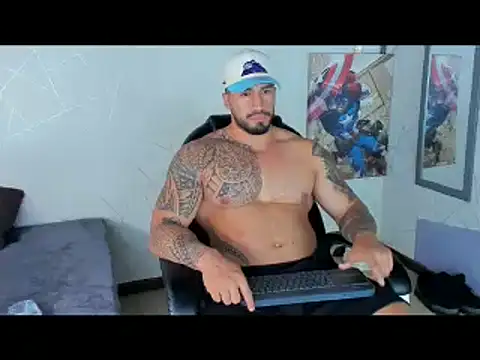 Snapshot of Cristian_Walker chatting on December 13, 2:16 pm Cristian Walker online show from December 13, 2:16 pm