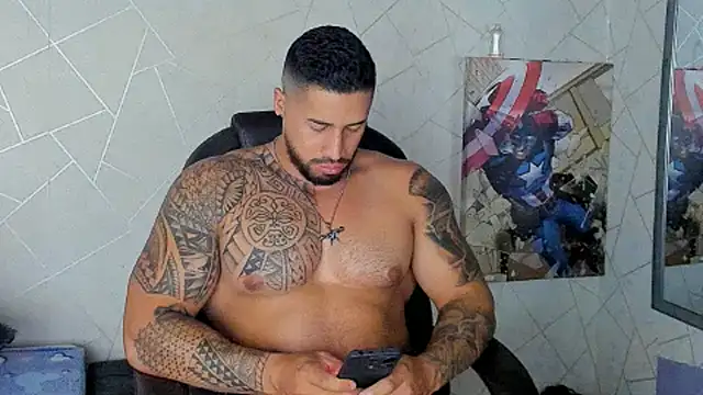 Snapshot of Cristian_Walker chatting on March 20, 12:32 pm Cristian Walker online show from March 20, 12:32 pm
