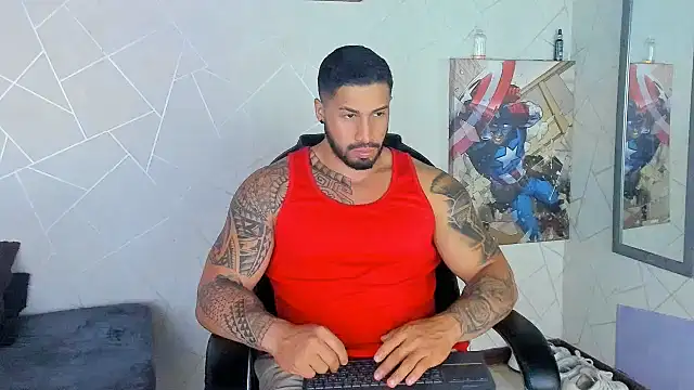 Snapshot of Cristian_Walker chatting on January 26, 12:11 pm Cristian Walker online show from January 26, 12:11 pm