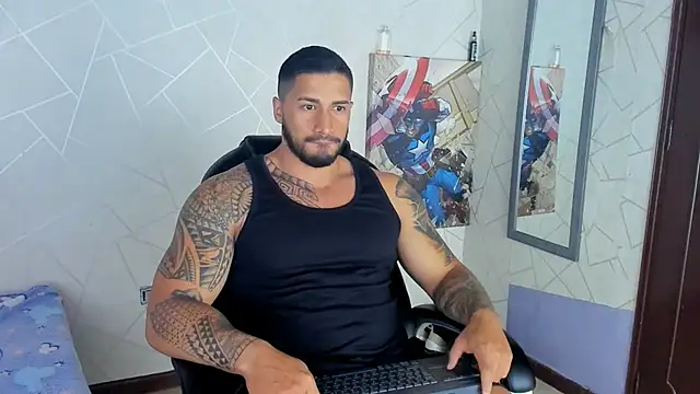 Snapshot of Cristian_Walker chatting on February 6, 1:21 pm Cristian Walker online show from February 6, 1:21 pm