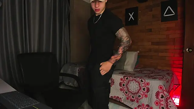 Ares Dickson online show from February 23, 4:44 am