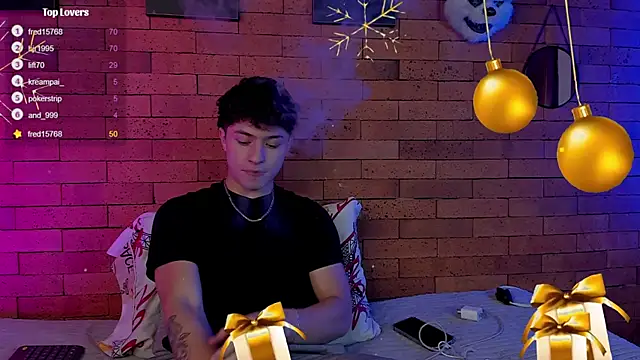Ares Dickson online show from December 3, 6:03 am
