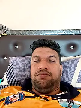 vini1754 online show from October 29, 5:43 am