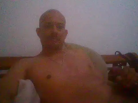 snoppie online show from February 2, 6:05 pm