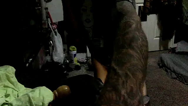 Robriguezxxx online show from April 23, 5:12 am