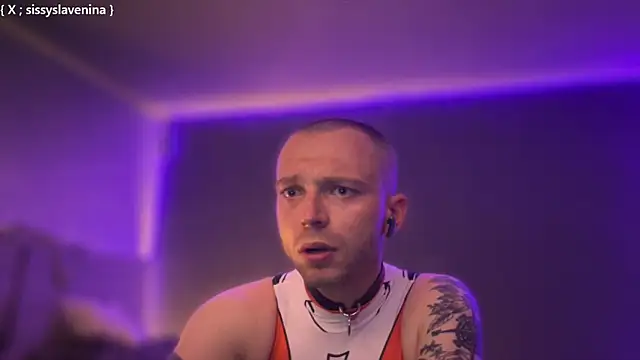 brendonsteamy online show from May 26, 12:06 am