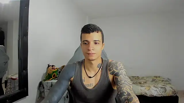 Snapshot of Balo_lovers chatting on February 14, 3:05 pm Balo lovers online show from February 14, 3:05 pm