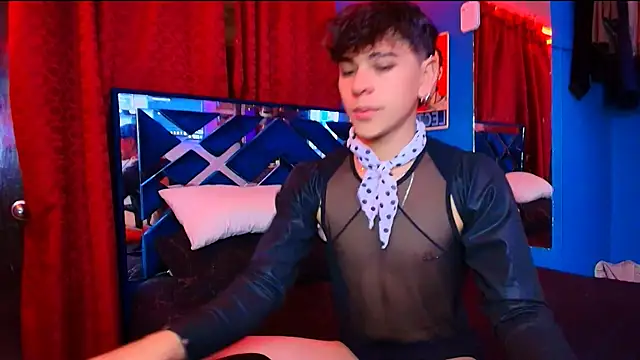 Luke Howland online show from April 30, 4:25 pm