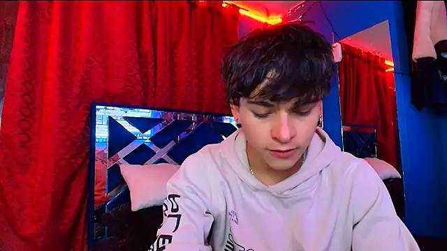 Luke Howland online show from April 23, 8:44 pm