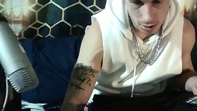 --D-a-D-D-y- online show from October 21, 5:43 am