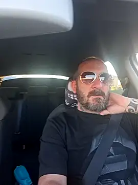 Snapshot of teddy79good chatting on October 24, 3:47 pm teddy79good online show from October 24, 3:47 pm