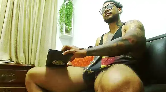 LewisStrong online show from February 16, 1:38 pm