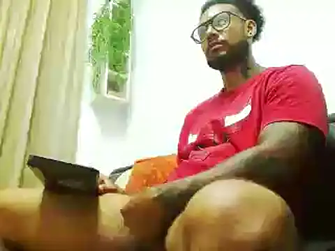 LewisStrong online show from March 14, 7:44 pm