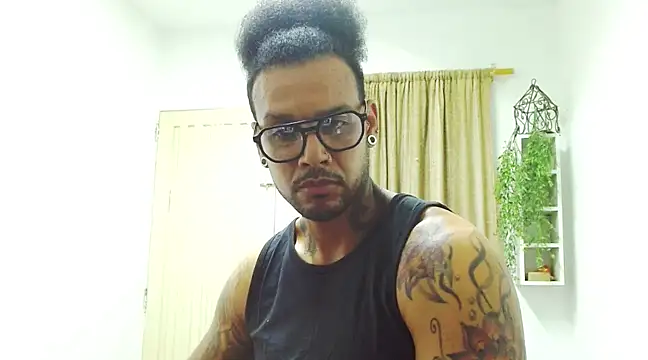 LewisStrong online show from February 11, 10:07 pm