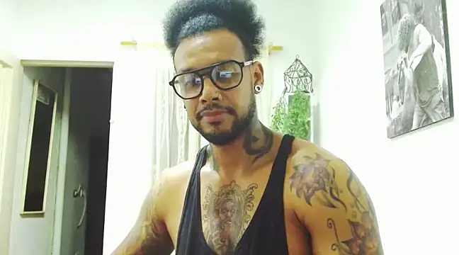 LewisStrong online show from February 8, 10:51 pm