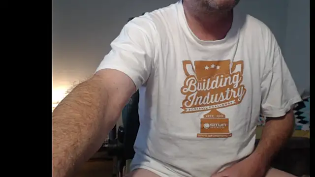 tuttiluss44 online show from March 26, 9:46 am