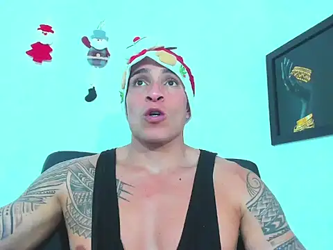 Snapshot of jack_pergurtson01 chatting on December 25, 7:45 pm jack pergurtson01 online show from December 25, 7:45 pm