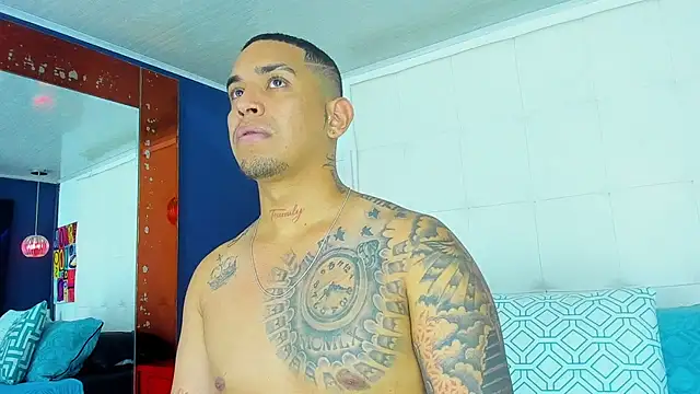 Damian09  online show from April 28, 9:19 pm