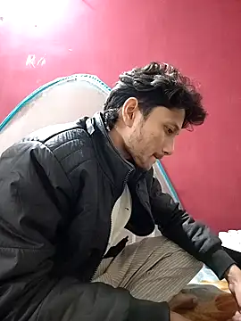 Snapshot of Indiandaddy11 chatting on January 17, 8:48 pm Indiandaddy11 online show from January 17, 8:48 pm