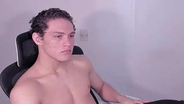 laurent nova online show from April 27, 2:02 pm