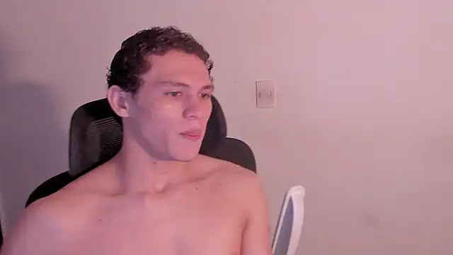 laurent nova online show from April 20, 12:51 pm