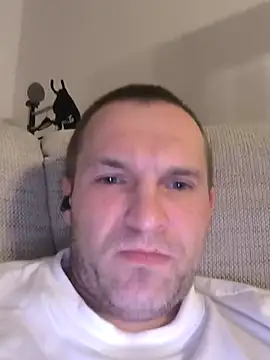 AttractiveSilk5 online show from December 21, 10:51 pm