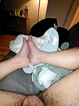 inkedboy7 online show from December 19, 7:18 am