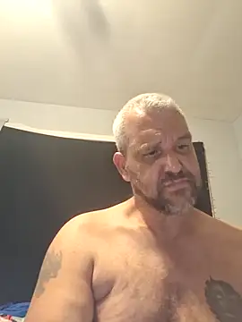 silkstroker6981 online show from April 29, 6:07 am