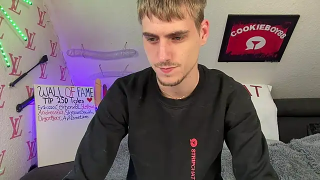 Cookieboy88 online show from May 5, 3:24 pm