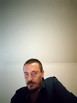Snapshot of mayk18cm chatting on October 3, 7:02 am mayk18cm online show from October 3, 7:02 am