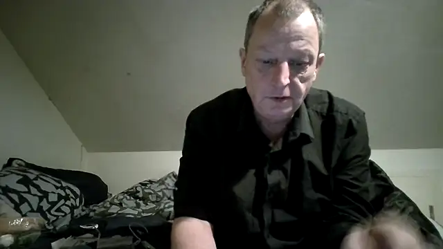 chubbybear2cum online show from December 18, 5:03 am