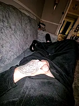 jonjon6578 online show from January 1, 1:15 am