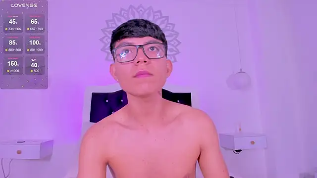 CodyTwink online show from January 12, 5:39 pm