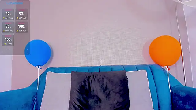 Snapshot of CodyTwink chatting on January 28, 2:10 pm CodyTwink online show from January 28, 2:10 pm