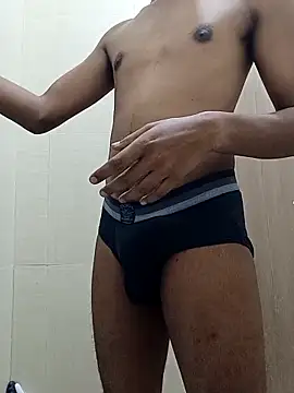 Snapshot of JerryJerome01 chatting on September 28, 3:10 pm JerryJerome01 online show from September 28, 3:10 pm