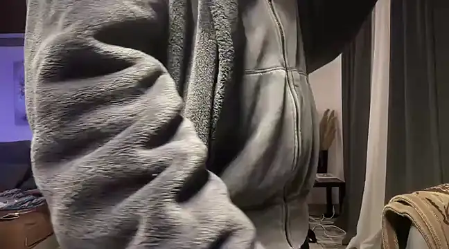 RoyalPharaoh online show from December 18, 3:44 pm
