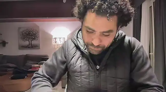 RoyalPharaoh online show from January 18, 3:13 am