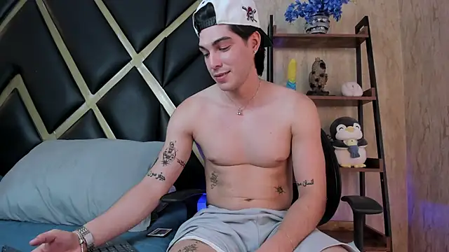 Karimferrer online show from April 7, 4:56 am