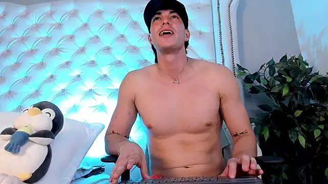 Karimferrer online show from February 28, 6:23 am