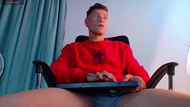 french sexx online show from April 25, 7:33 pm