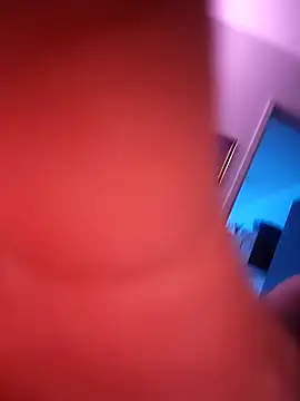 Scottydoesntknow1234 online show from February 18, 12:17 pm