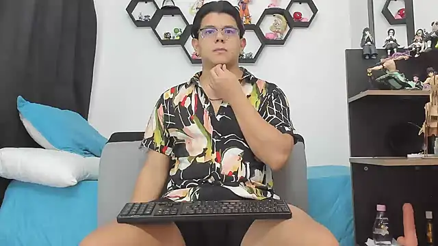 Snapshot of Siul_bigboy chatting on September 19, 1:28 am Siul bigboy online show from September 19, 1:28 am