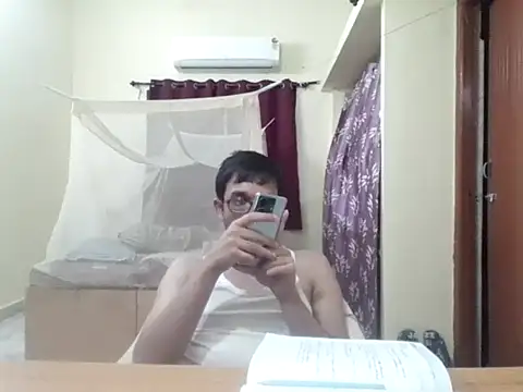 Snapshot of THE_NAKED_BOY chatting on September 25, 3:22 pm THE NAKED BOY online show from September 25, 3:22 pm